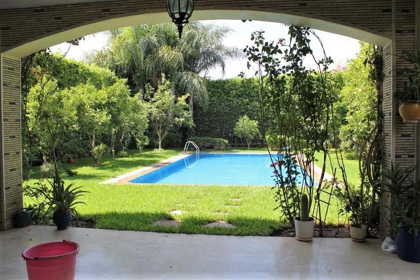 Magnifique Villa Avec Piscine Chauffee Que Pour Famille 마라케시 외부 사진