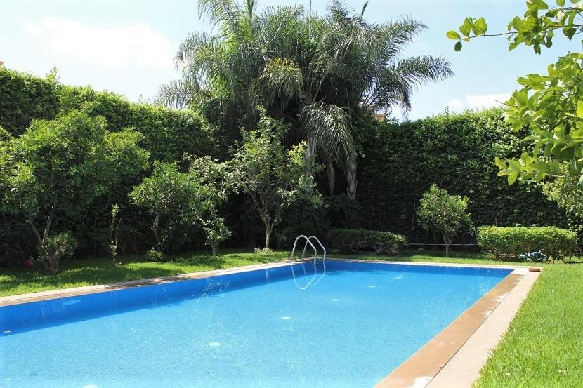 Magnifique Villa Avec Piscine Chauffee Que Pour Famille 마라케시 외부 사진